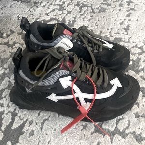 Authentic preowned OFF-White Odsy-1000 Sneakers